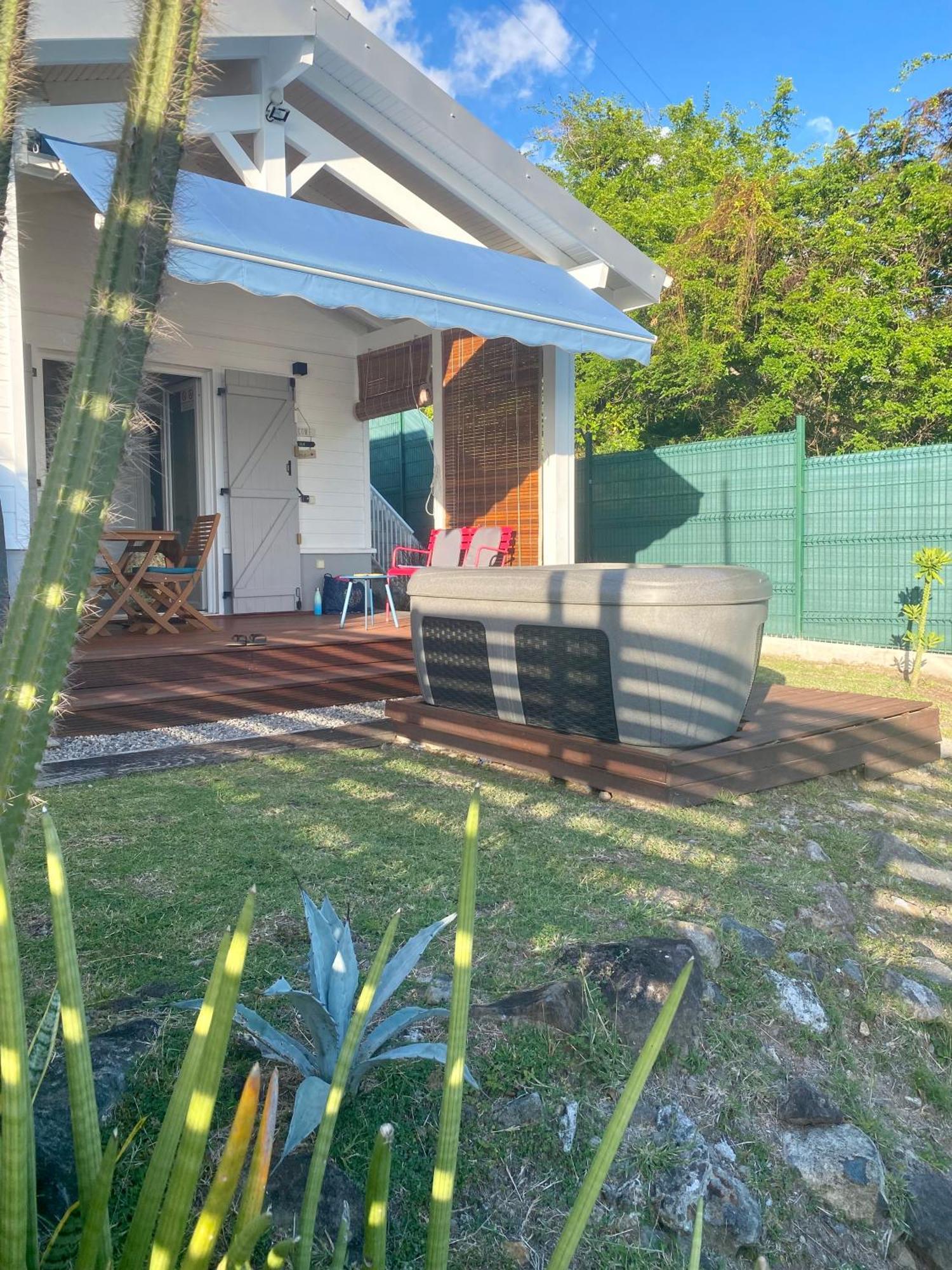 Bungalow Palbea Superieur Avec Spa Et Vue Mer ショルシェール エクステリア 写真
